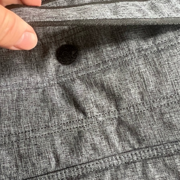 Women's Gondola XL Shoulder Bag, Heather Gray - Picture 4 of 14